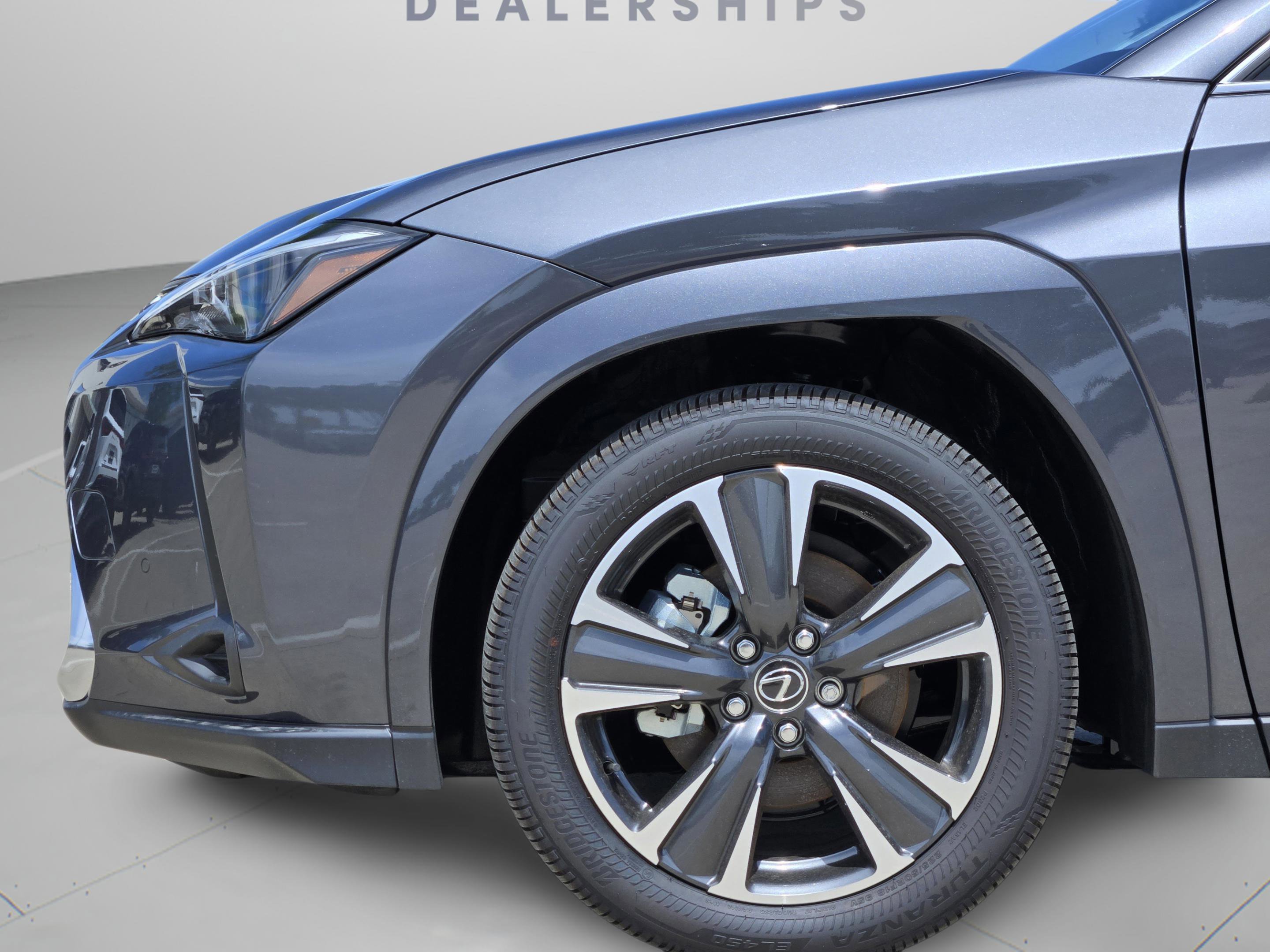 New 2026 Lexus UX 300h FWD image 21