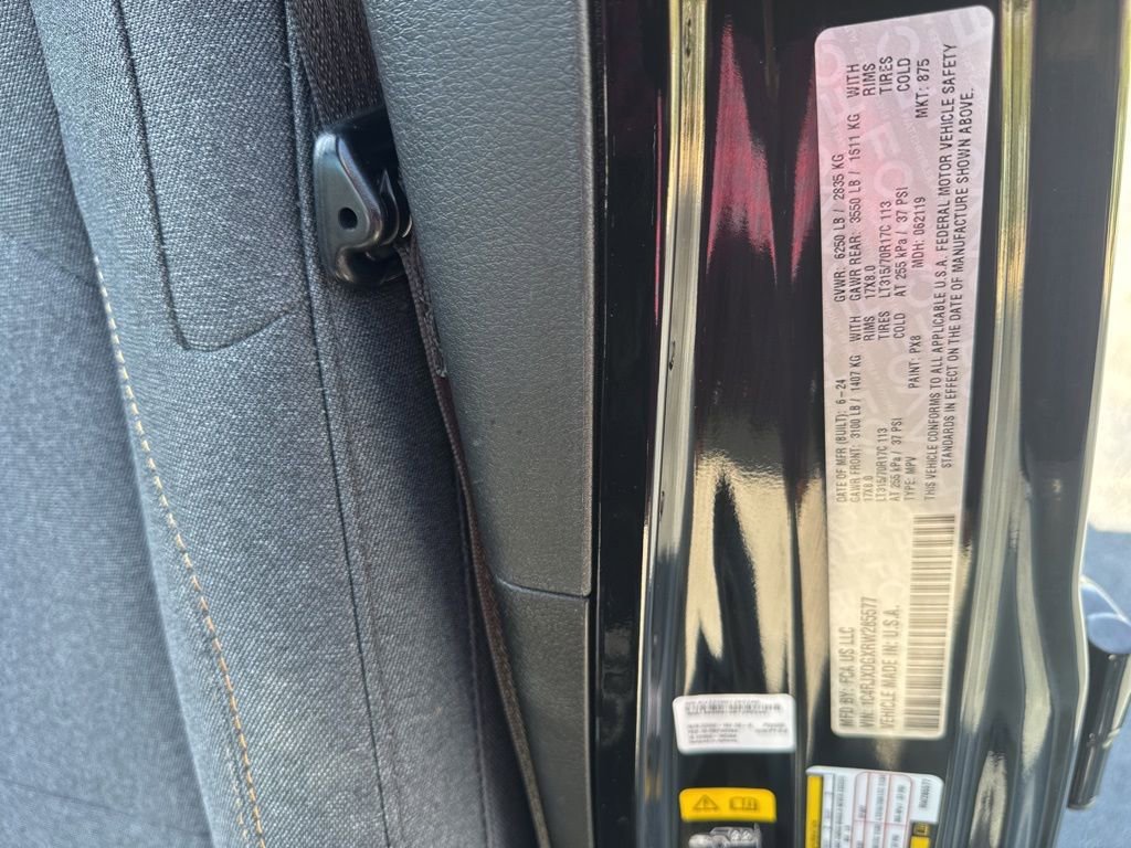 Used 2024 Jeep Wrangler Willys image 22