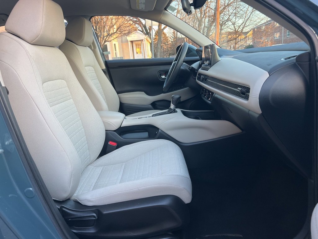 Used 2023 Honda HR-V LX image 26