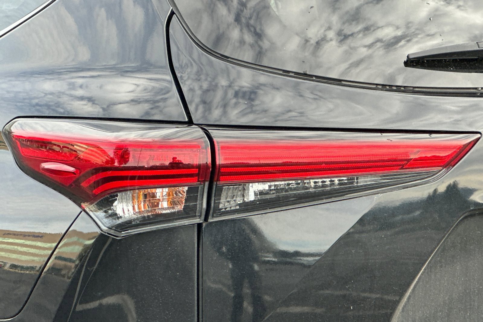 Used 2022 Toyota Highlander Limited image 49