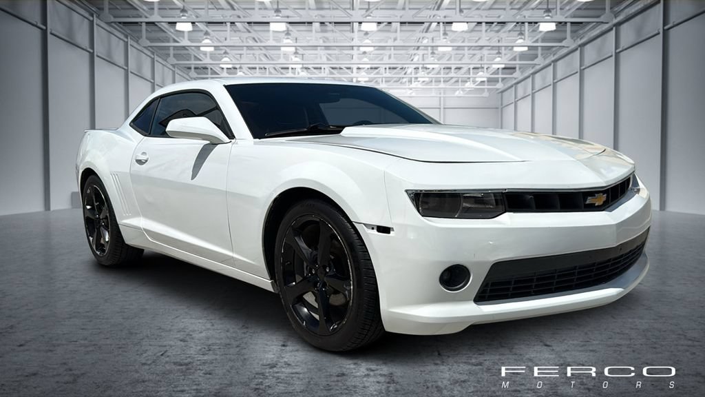 Used 2015 Chevrolet Camaro LT w/ RS Package RWD image 7