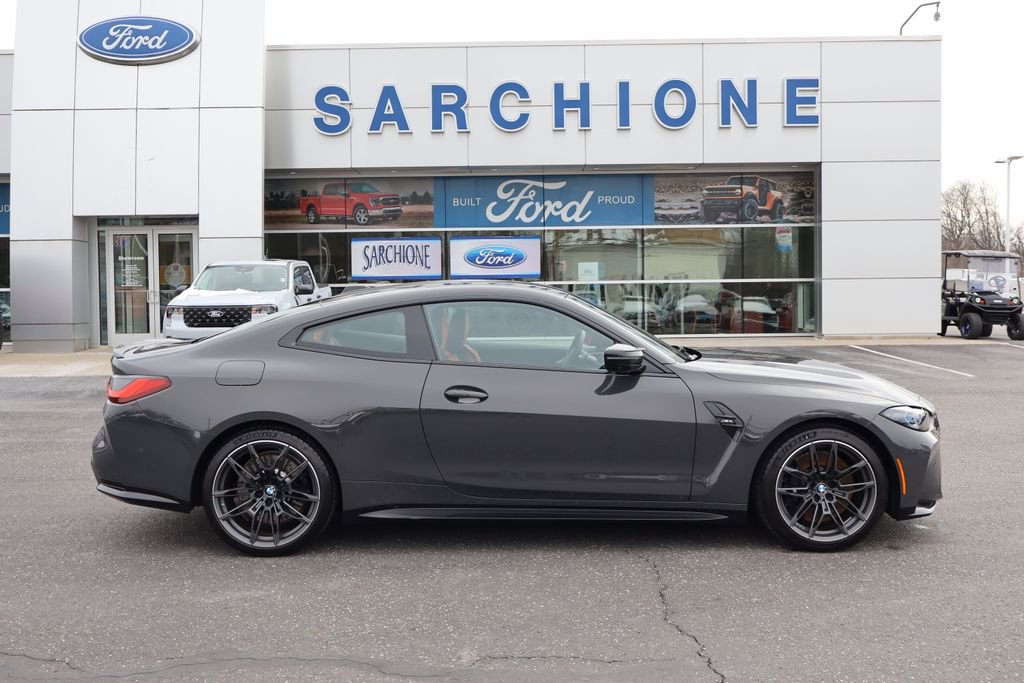 Used 2024 BMW M4 Coupe w/ Executive Package image 2