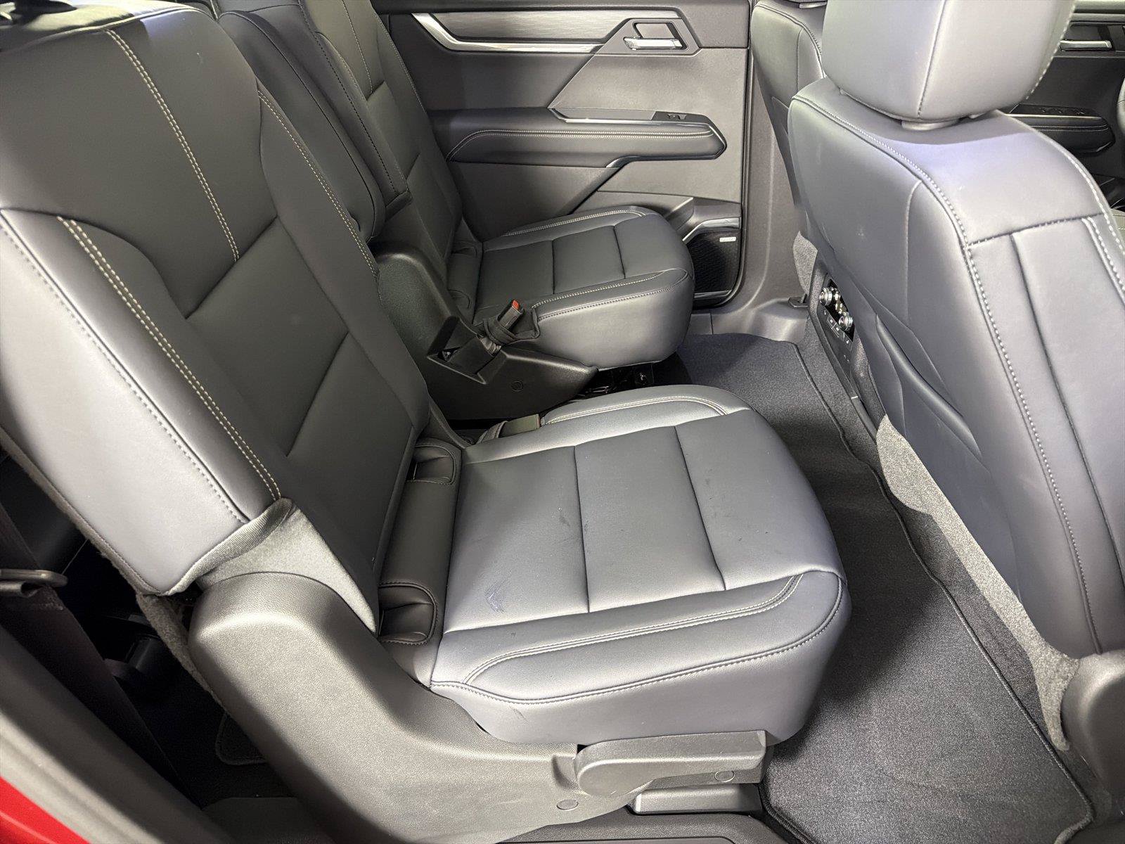 New 2027 GMC Acadia Elevation w/ Black Edition FWD image 13