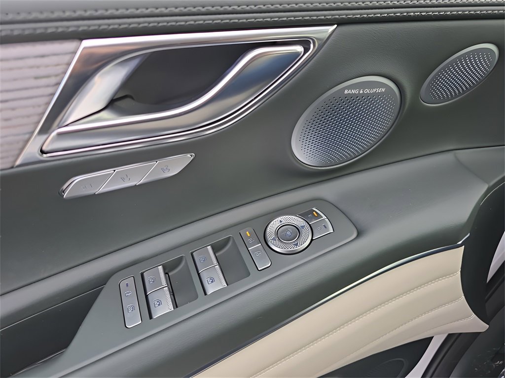 New 2025 Genesis GV80 3.5T Prestige image 19