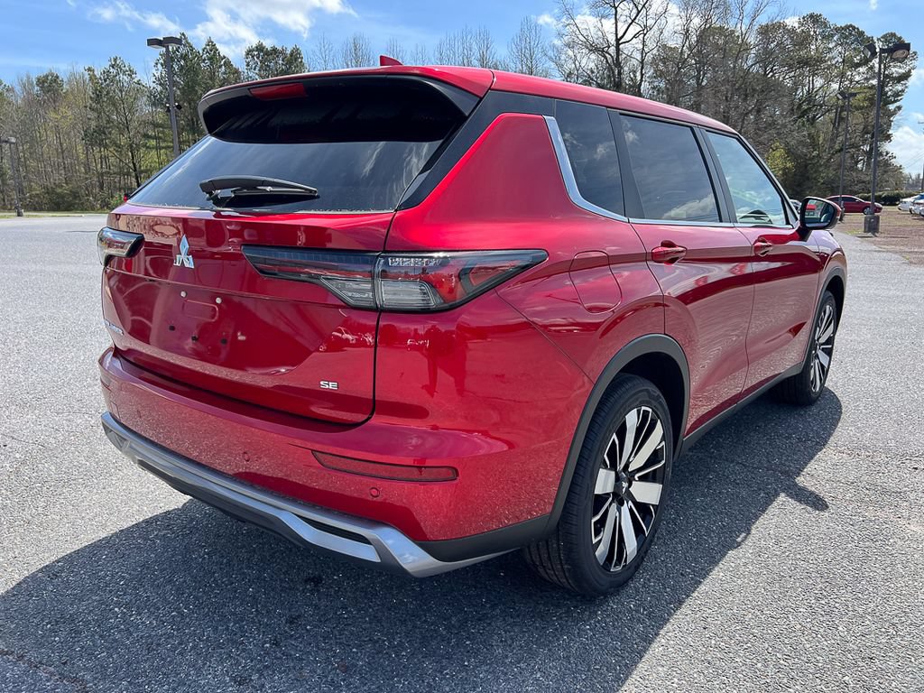New 2025 Mitsubishi Outlander SE FWD image 6