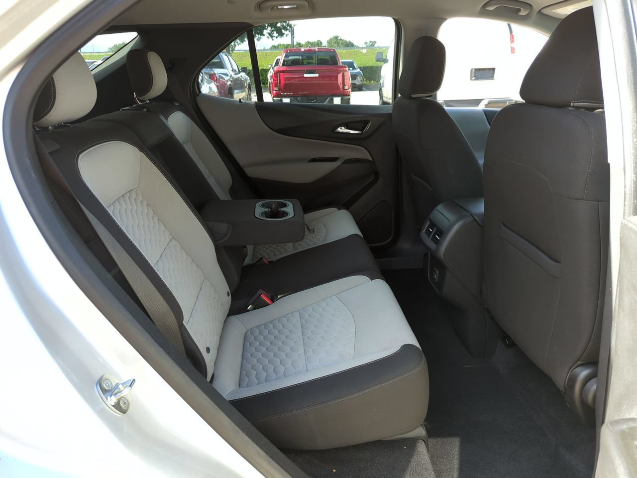 Certified 2020 Chevrolet Equinox LS w/ LS Convenience Package FWD image 23
