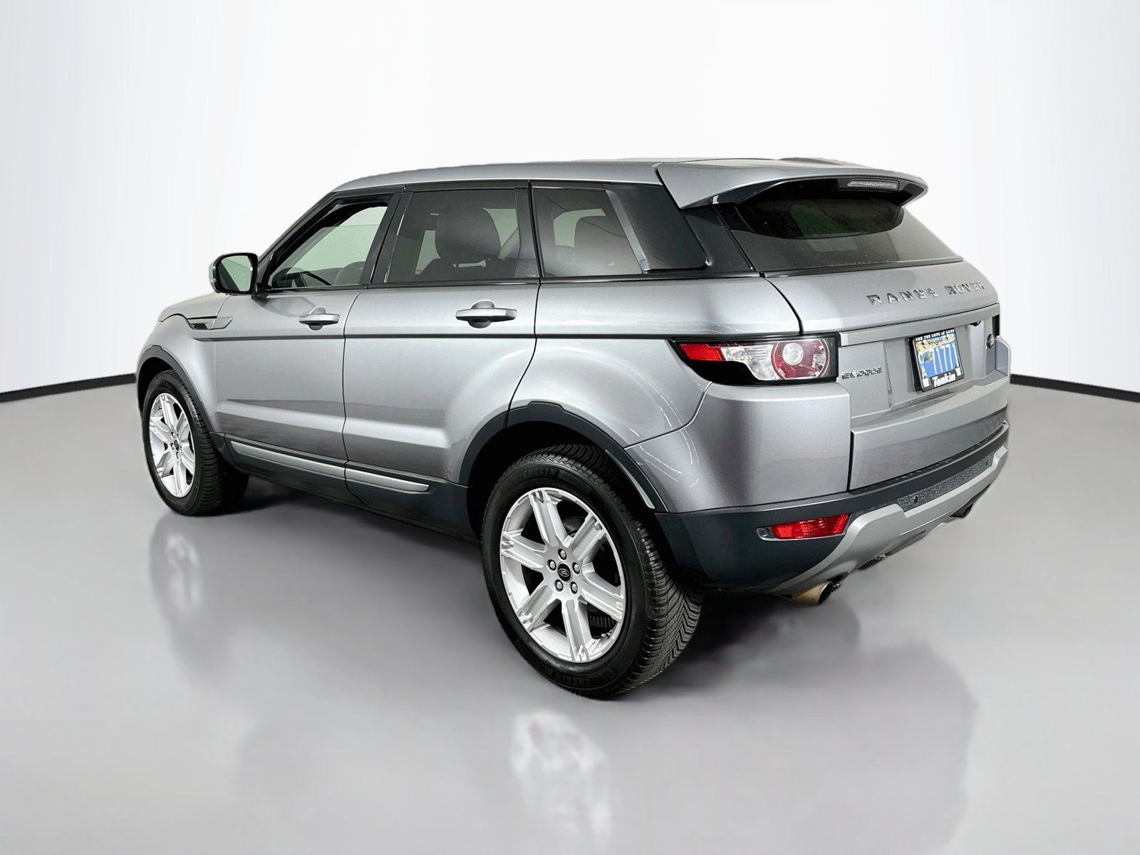 Used 2013 Land Rover Range Rover Evoque Pure Premium AWD/4WD image 6