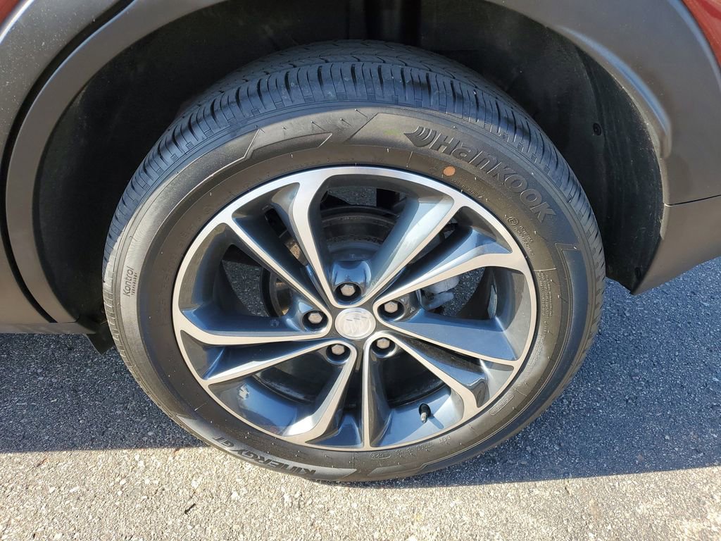Used 2023 Buick Encore GX Select FWD image 31
