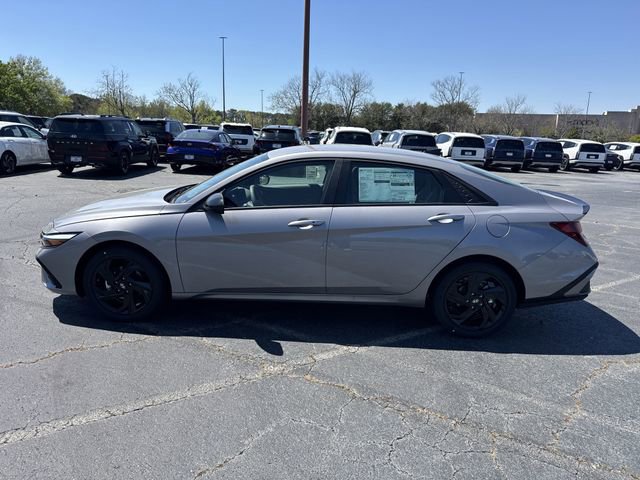New 2026 Hyundai Elantra Sport FWD image 4