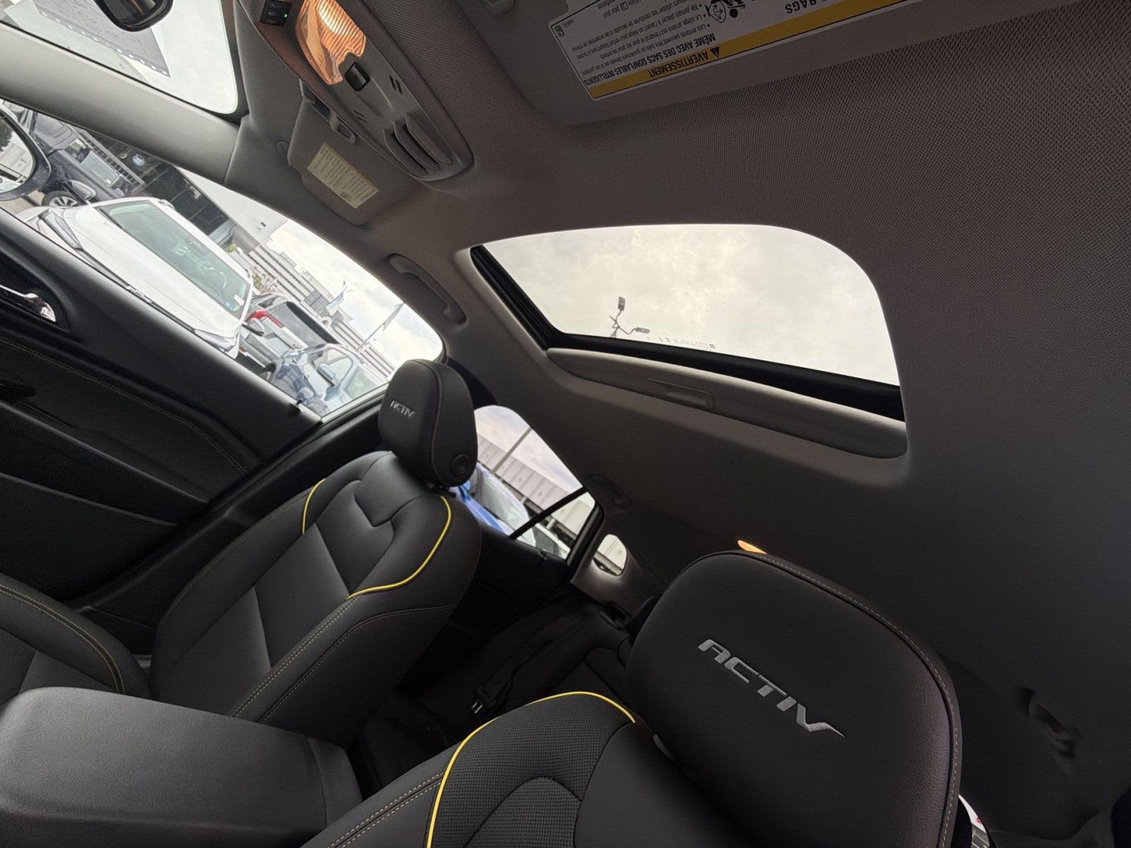 New 2026 Chevrolet Trax ACTIV w/ Sunroof Package FWD image 24