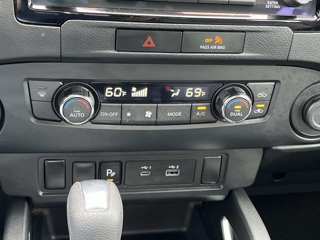 Used 2022 Nissan Frontier SV w/ Technology Package RWD image 31