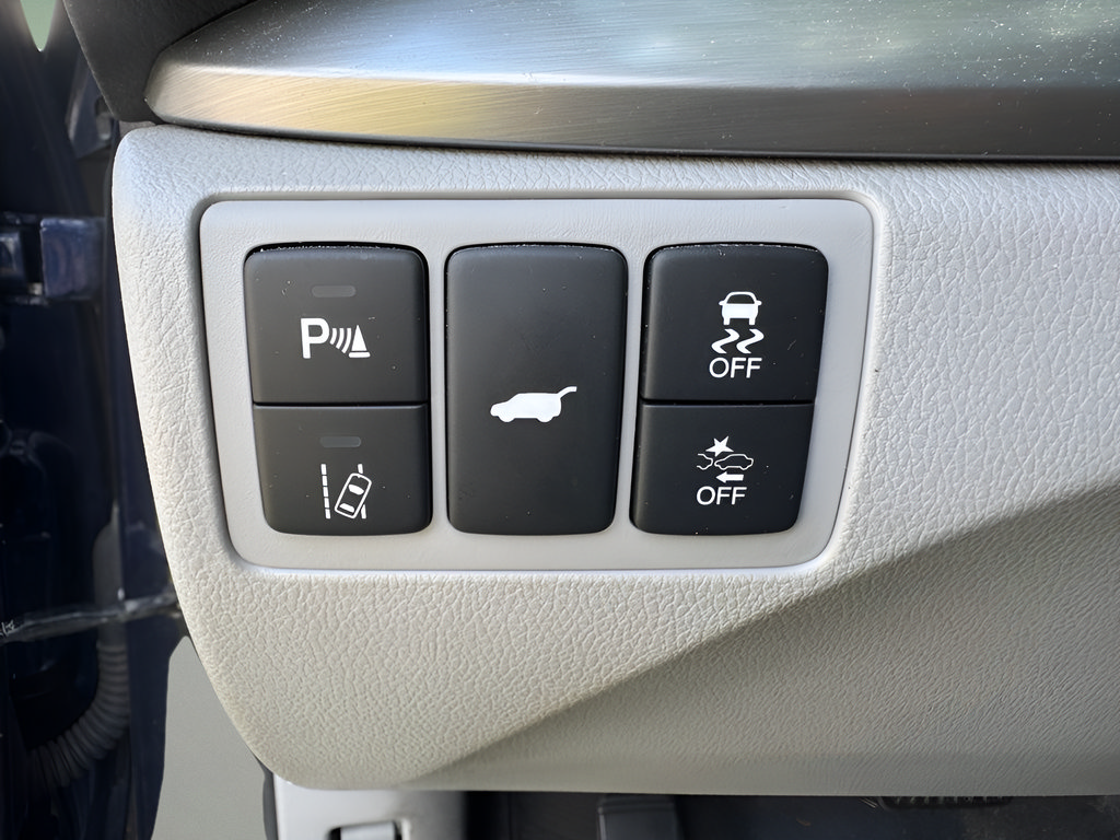 Used 2017 Acura RDX AWD w/ Advance Package image 24