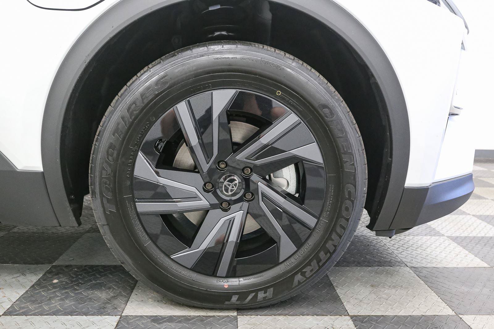 New 2026 Toyota C-HR AWD/4WD image 13