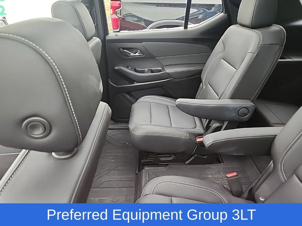 Used 2022 Chevrolet Traverse LT w/ LT Premium Package image 15