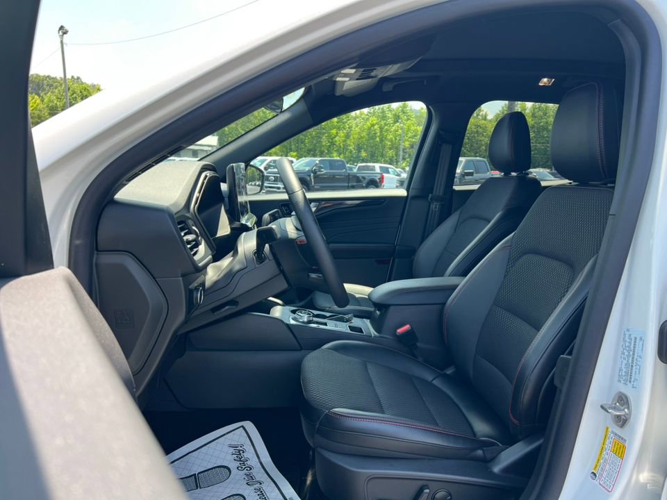 New 2025 Ford Escape ST-Line w/ Tech Pack #1 image 15