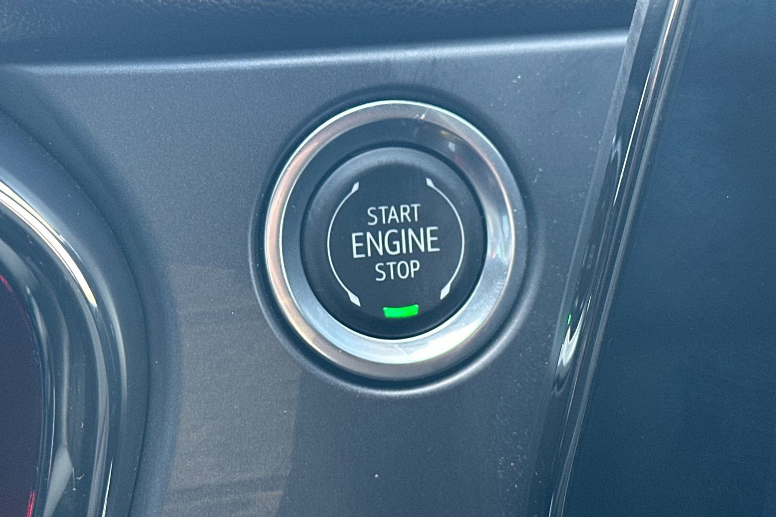 Used 2025 Chevrolet Blazer RS image 36