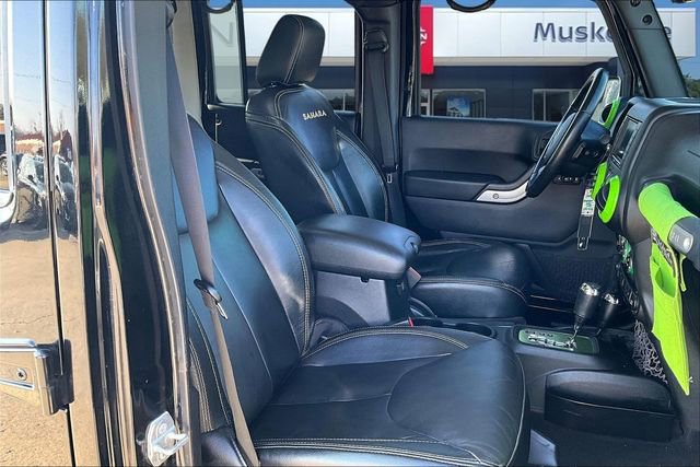 Used 2015 Jeep Wrangler Unlimited Sahara w/ Max Tow Package image 25