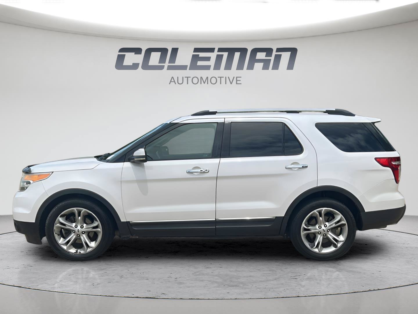 Used 2013 Ford Explorer Limited FWD image 2