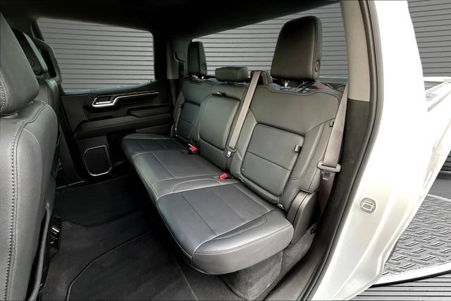 Used 2024 GMC Sierra 1500 SLT AWD/4WD image 22