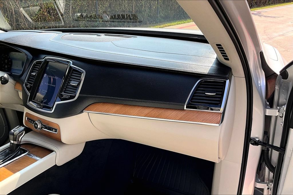 Used 2018 Volvo XC90 T6 Inscription w/ Convenience Package AWD/4WD image 18