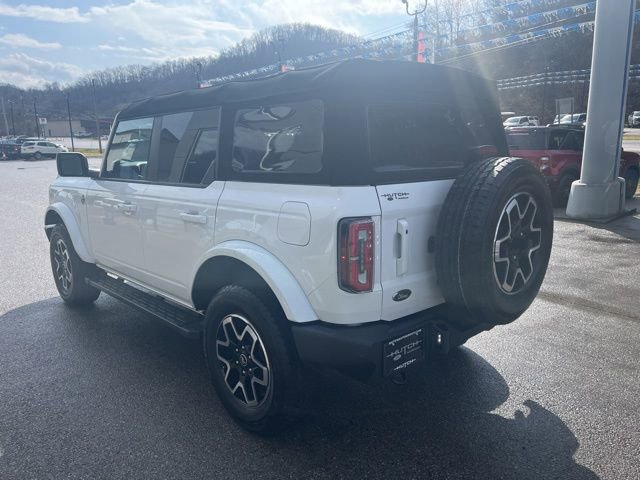 Used 2024 Ford Bronco Outer Banks image 13