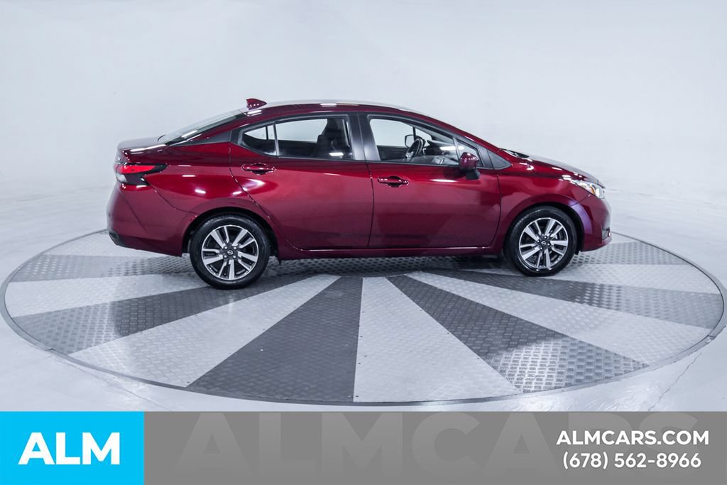 Used 2024 Nissan Versa SV FWD image 11