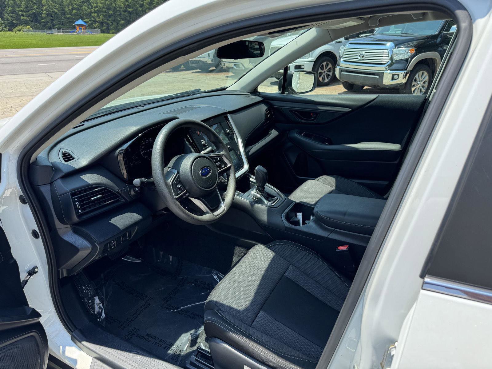 Used 2021 Subaru Outback image 2