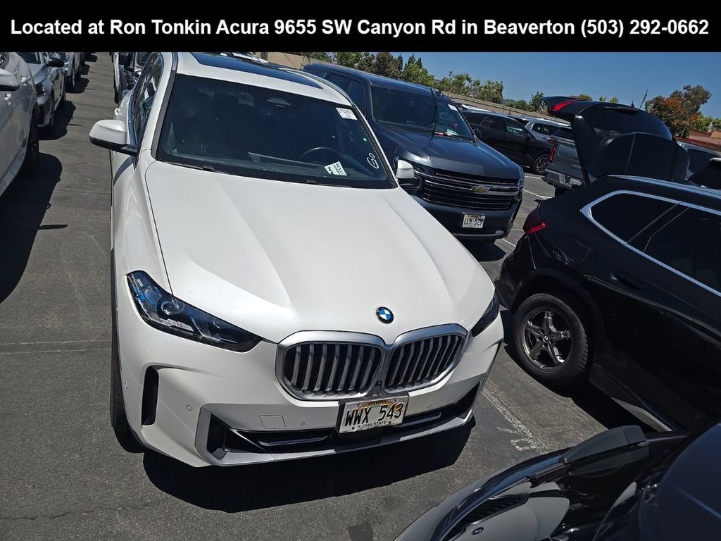 Used 2024 BMW X5 xDrive40i AWD/4WD image 4