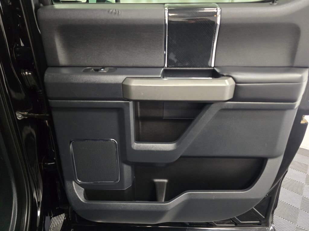 Used 2022 Ford F350 Platinum image 27