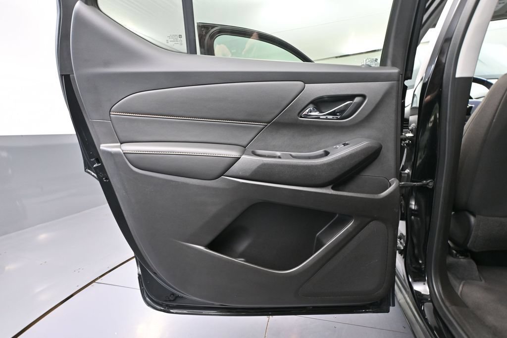 Used 2021 Chevrolet Traverse LT AWD/4WD image 30
