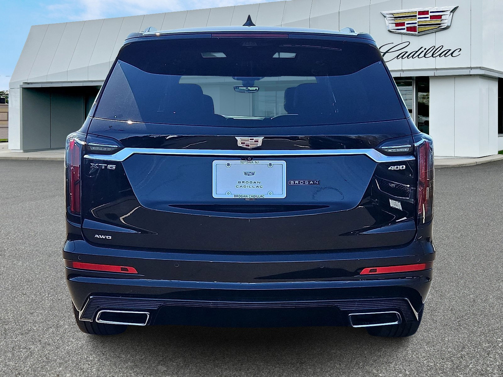 Certified 2024 Cadillac XT6 Sport w/ Technology Package image 4
