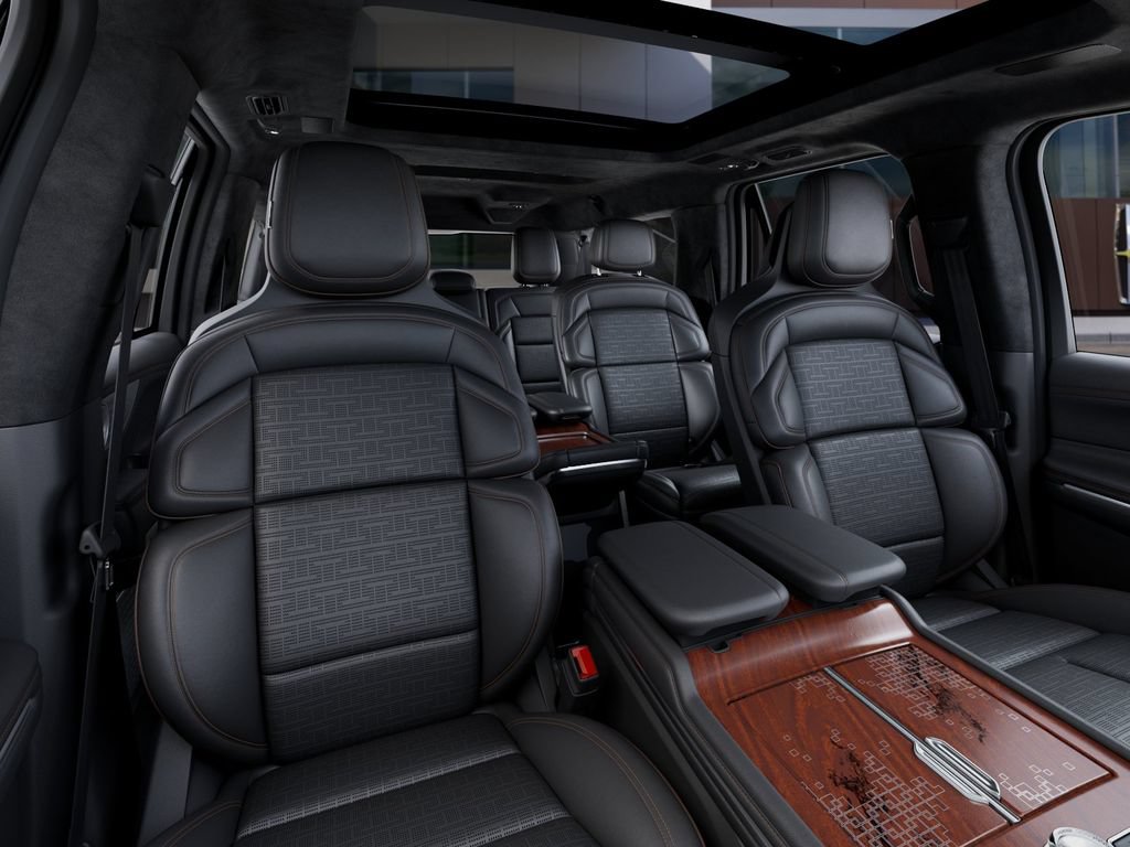 New 2027 Lincoln Navigator L Black Label AWD/4WD image 10