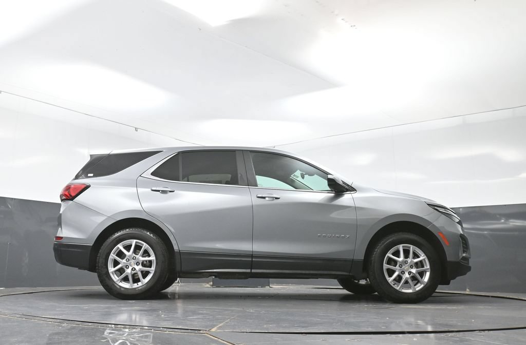 Used 2023 Chevrolet Equinox LT AWD/4WD image 52