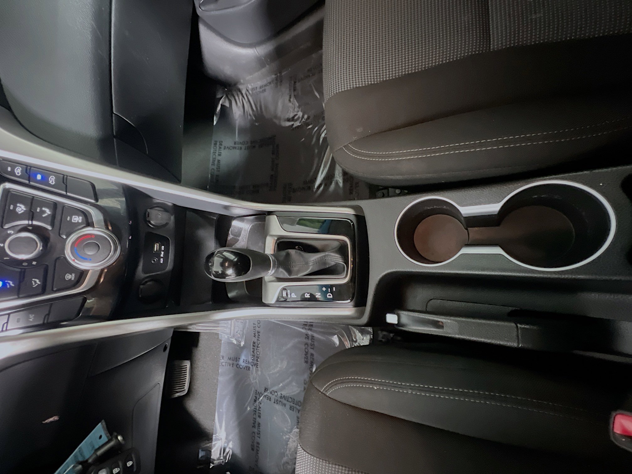 Used 2017 Hyundai Elantra GT image 23