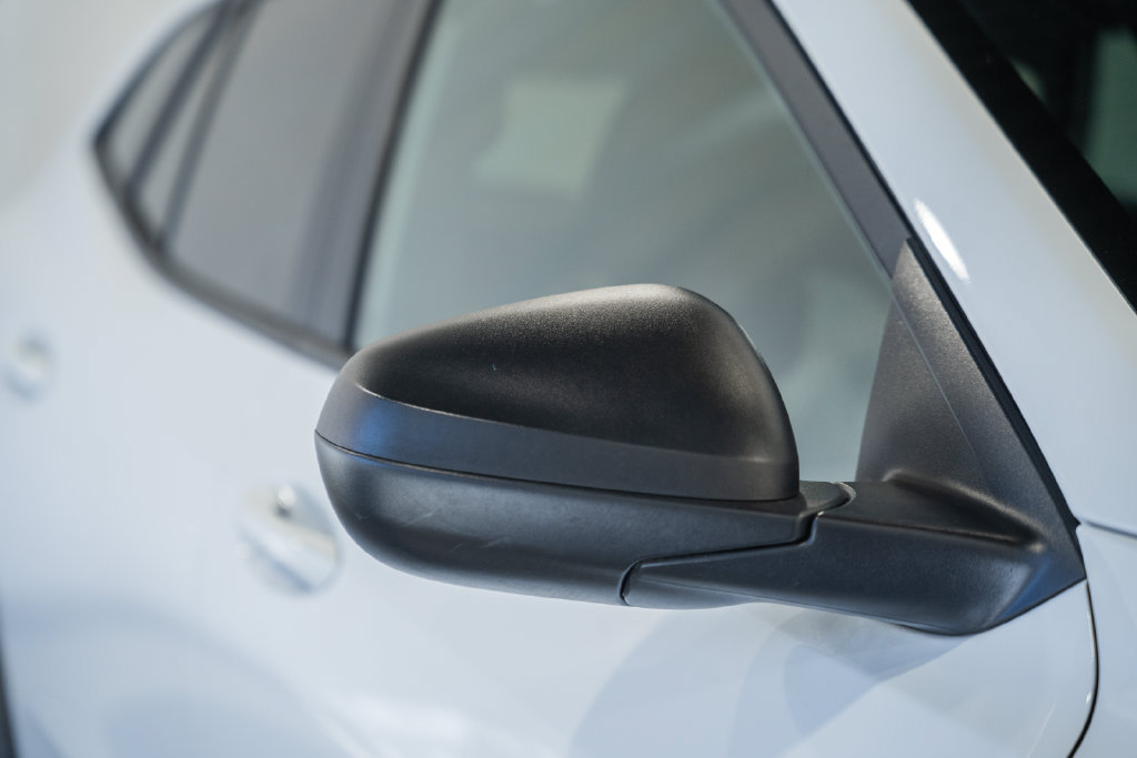 Used 2025 Chevrolet Trax LS FWD image 12