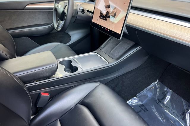 Used 2023 Tesla Model Y Long Range image 22
