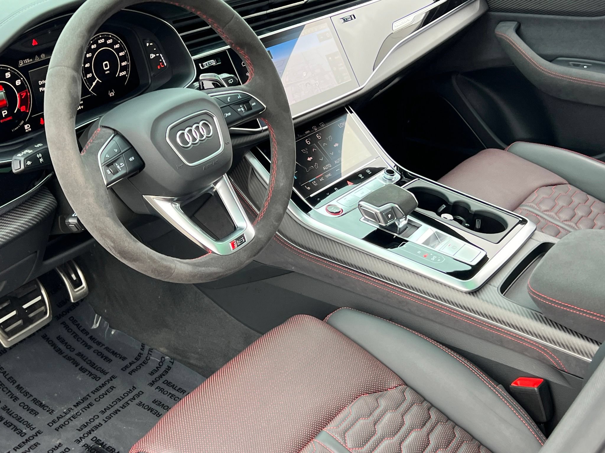 Used 2025 Audi RS Q8 performance AWD/4WD image 2