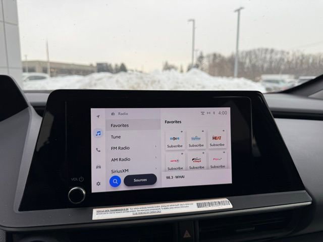 Used 2024 Toyota Prius LE image 15