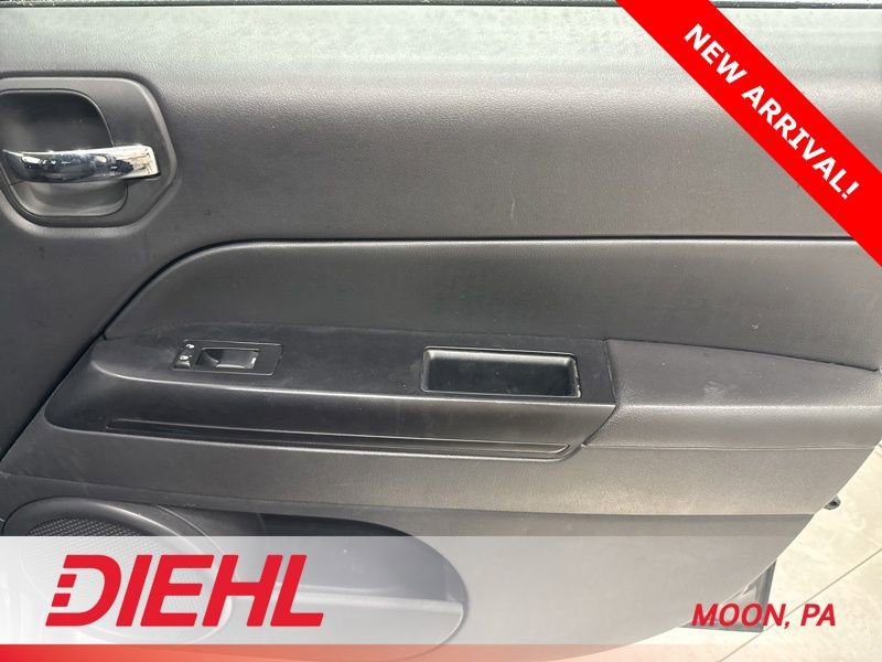 Used 2017 Jeep Patriot Sport w/ Power Value Group FWD image 14