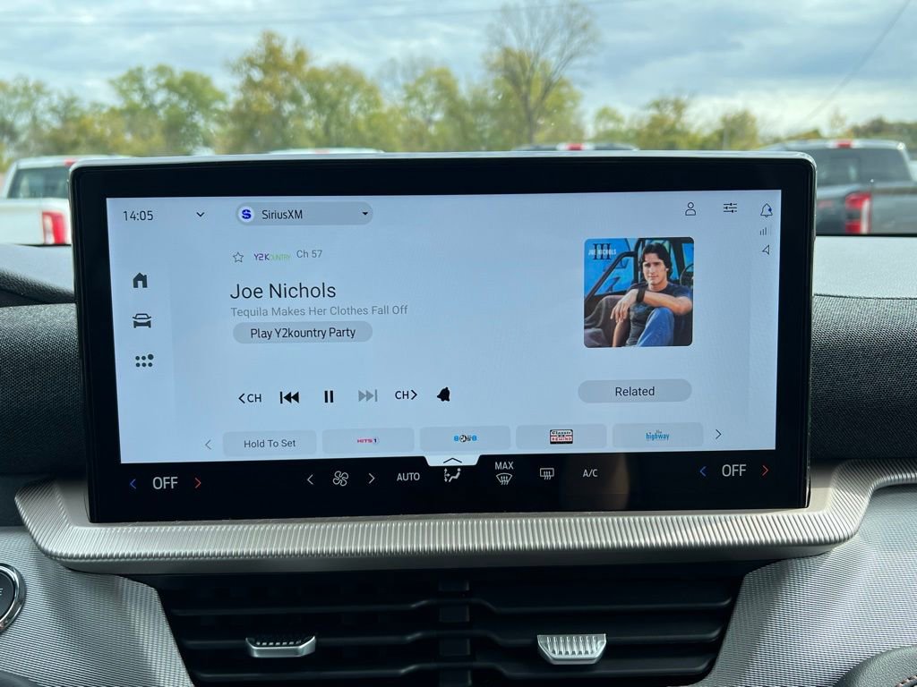 New 2026 Ford Explorer Active image 28