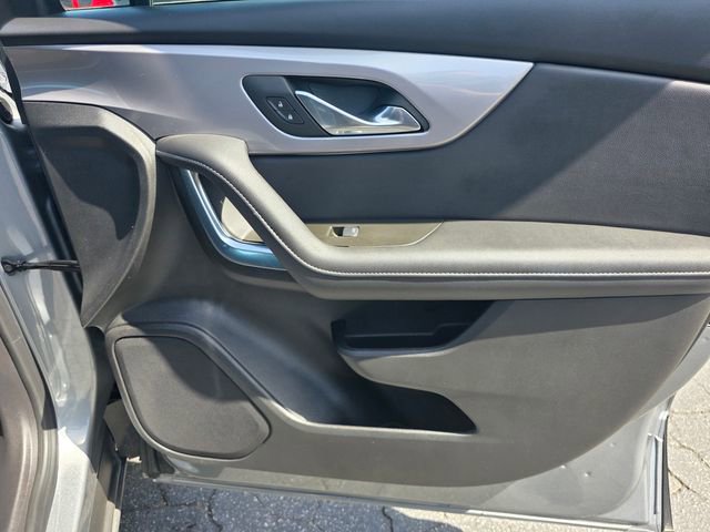 Used 2025 Chevrolet Blazer LT image 22