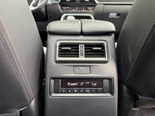Used 2024 MAZDA CX-90 3.3 Turbo w/ Premium Package AWD/4WD image 33