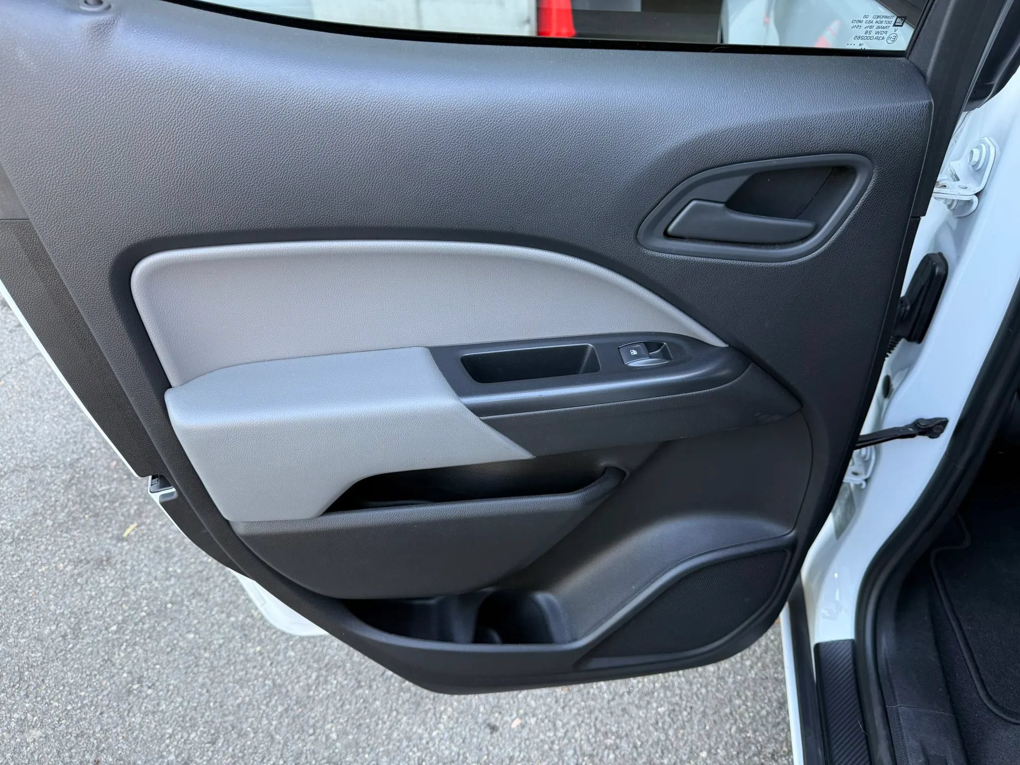 Used 2019 Chevrolet Colorado W/T RWD image 29