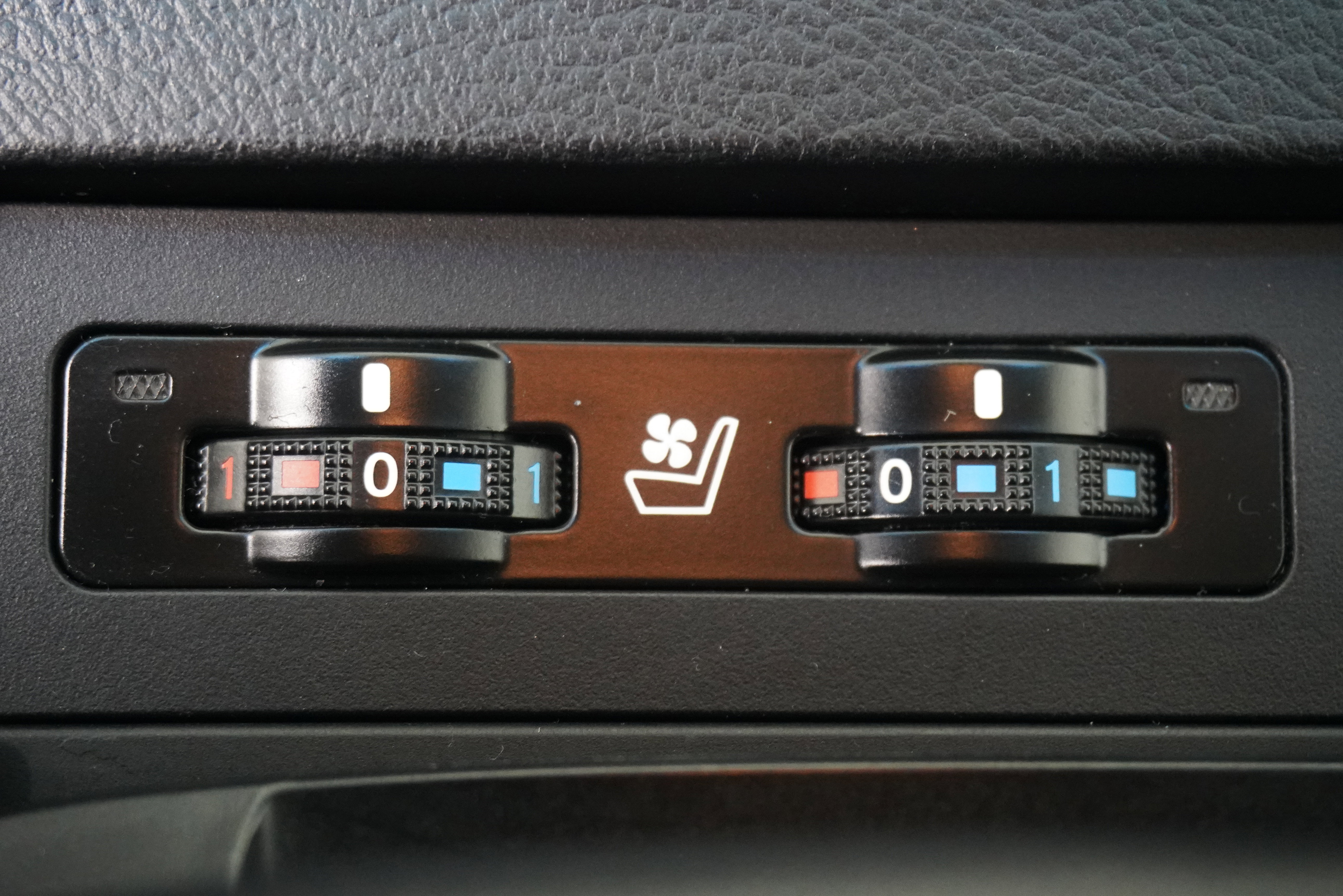 Used 2014 Lexus RX 350 FWD image 24