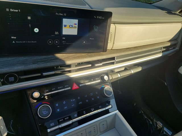 Used 2024 Hyundai Santa Fe Limited image 31