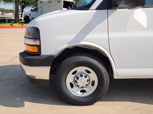 New 2025 Chevrolet Express 3500 w/ Power Convenience Package RWD image 9