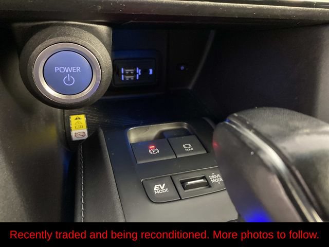 Used 2021 Toyota Venza LE AWD/4WD image 20