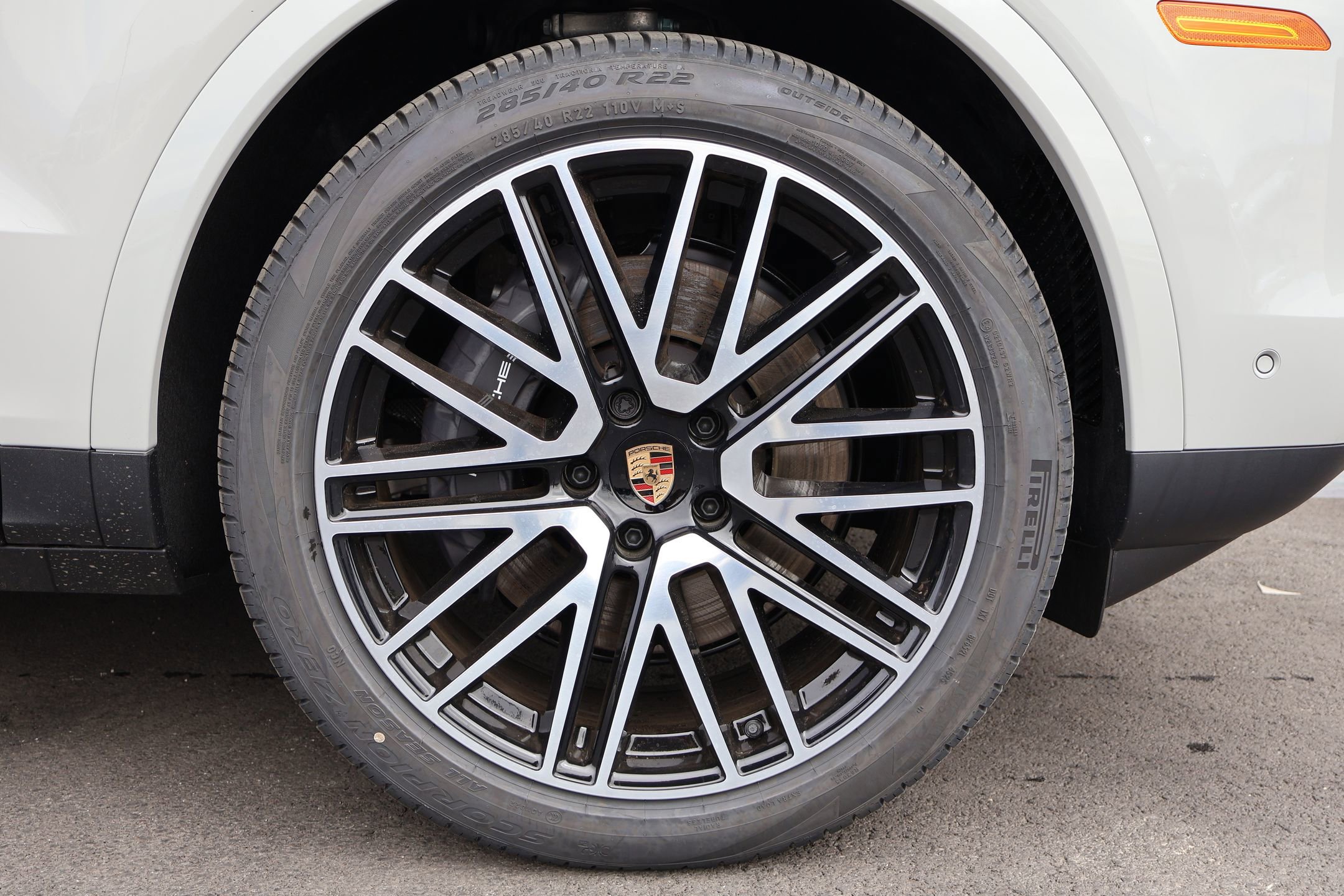 New 2026 Porsche Cayenne image 27