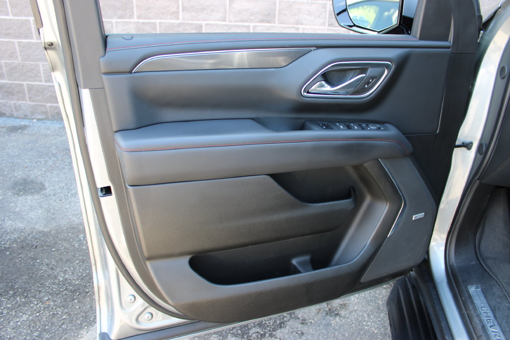 Certified 2023 Chevrolet Tahoe RST w/ RST Performance Edition AWD/4WD image 11