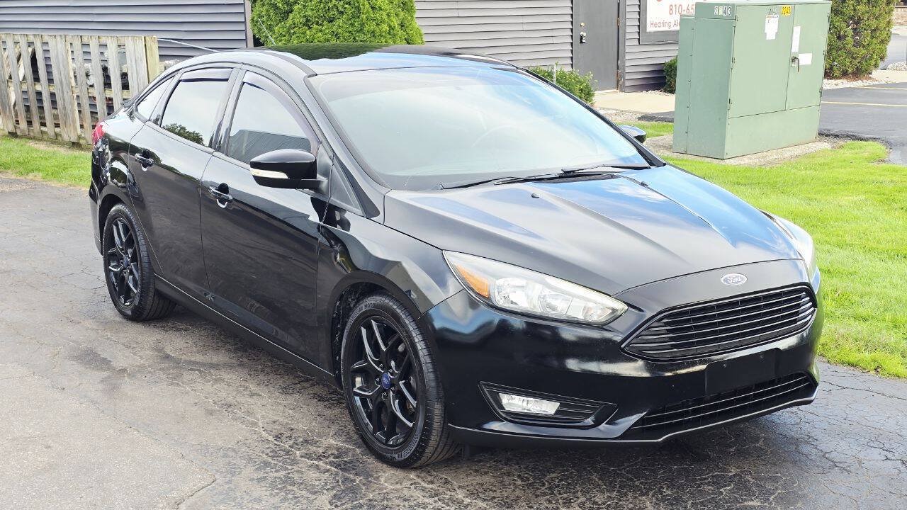 Used 2016 Ford Focus SE w/ Equipment Group 201A FWD image 8